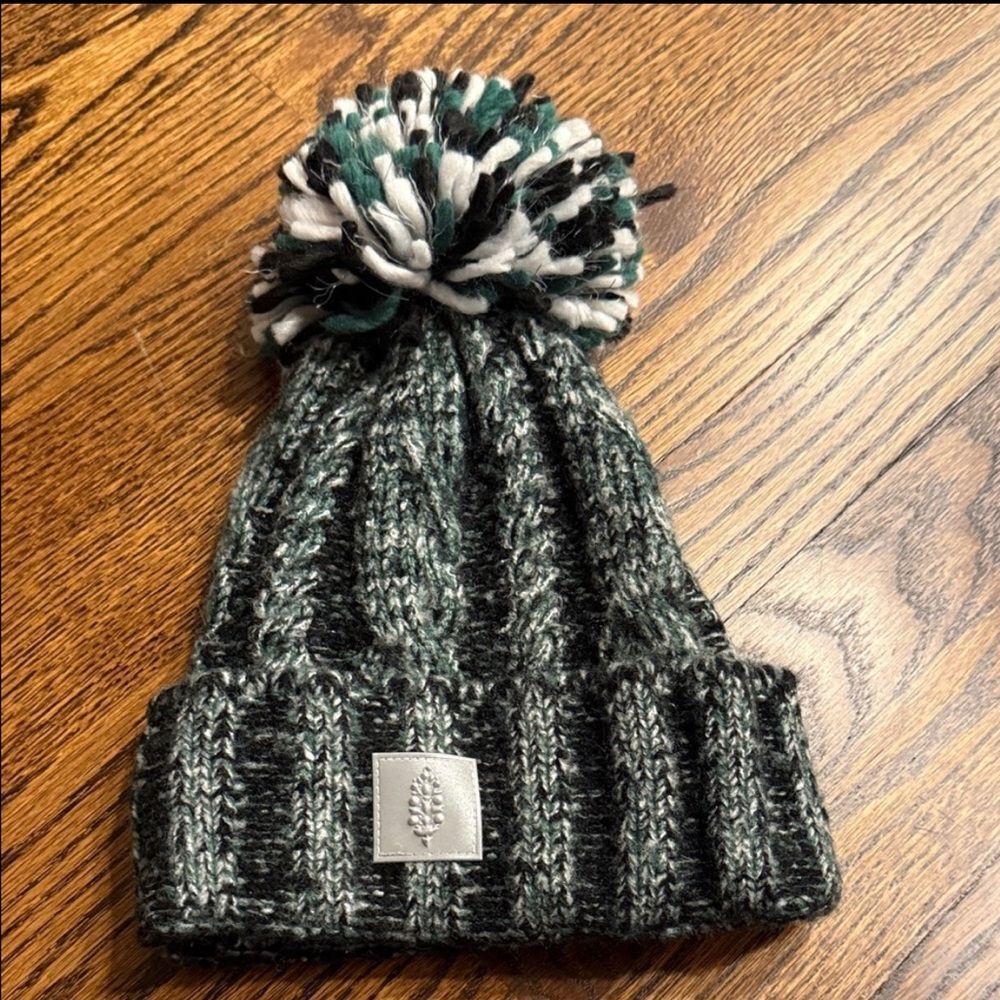New Free People Pow Party Reflective Beanie - White/Black Combo One Size - Picture 3 of 5
